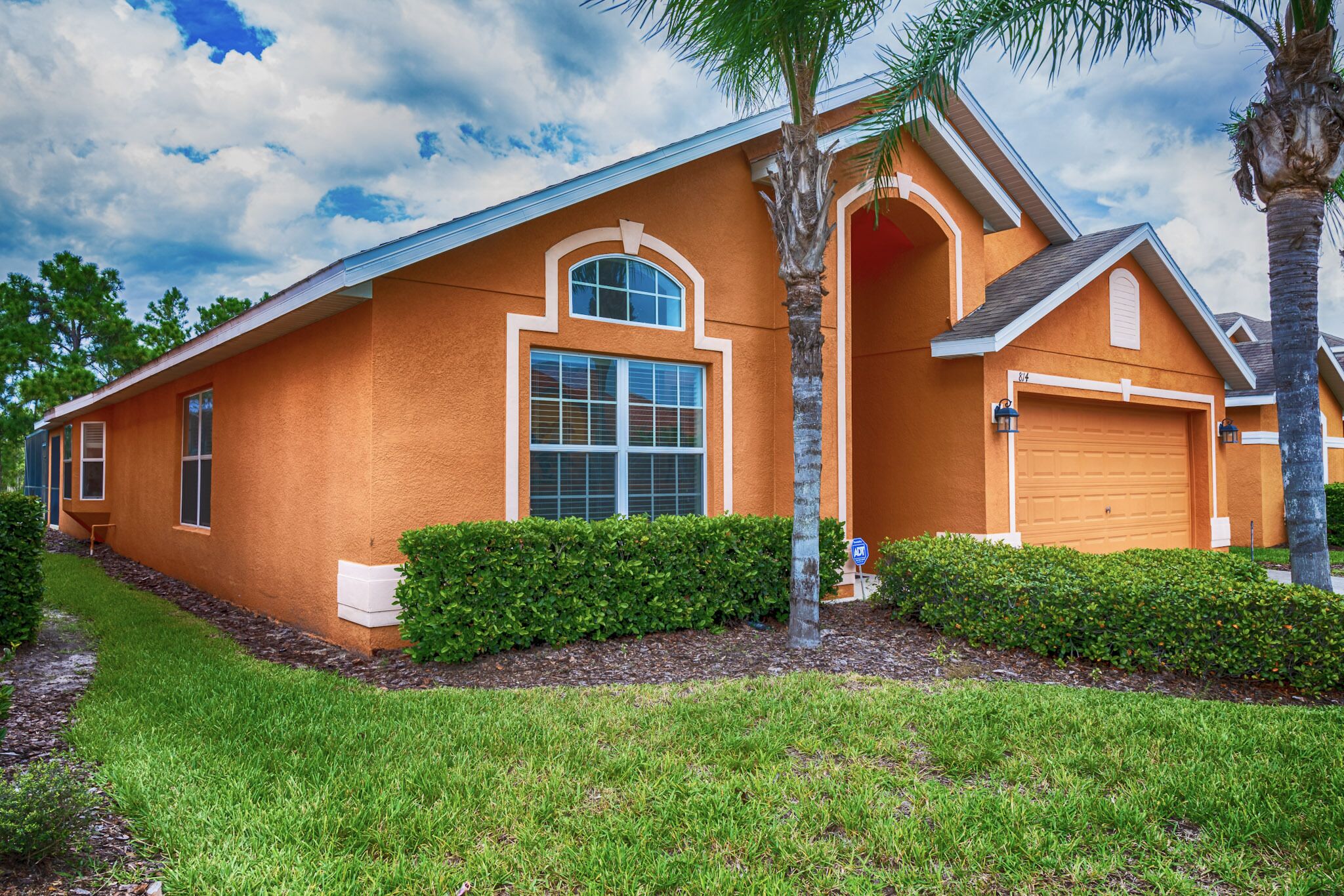 Large Villa w/ Pool near Theme Parks - Steps to Community Gym & Sand Volleyball