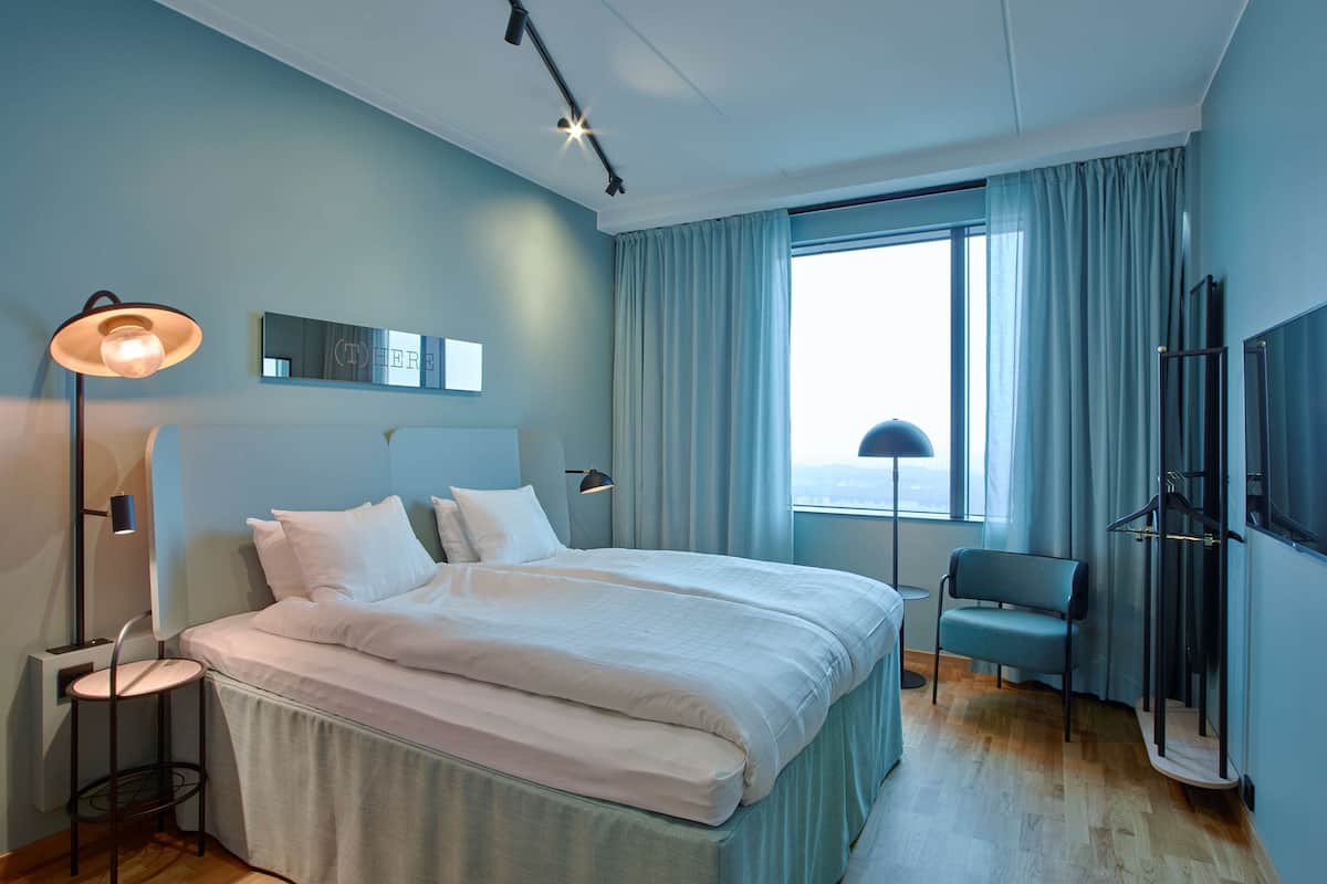 In-room safe, desk, iron/ironing board, free cots/infant beds