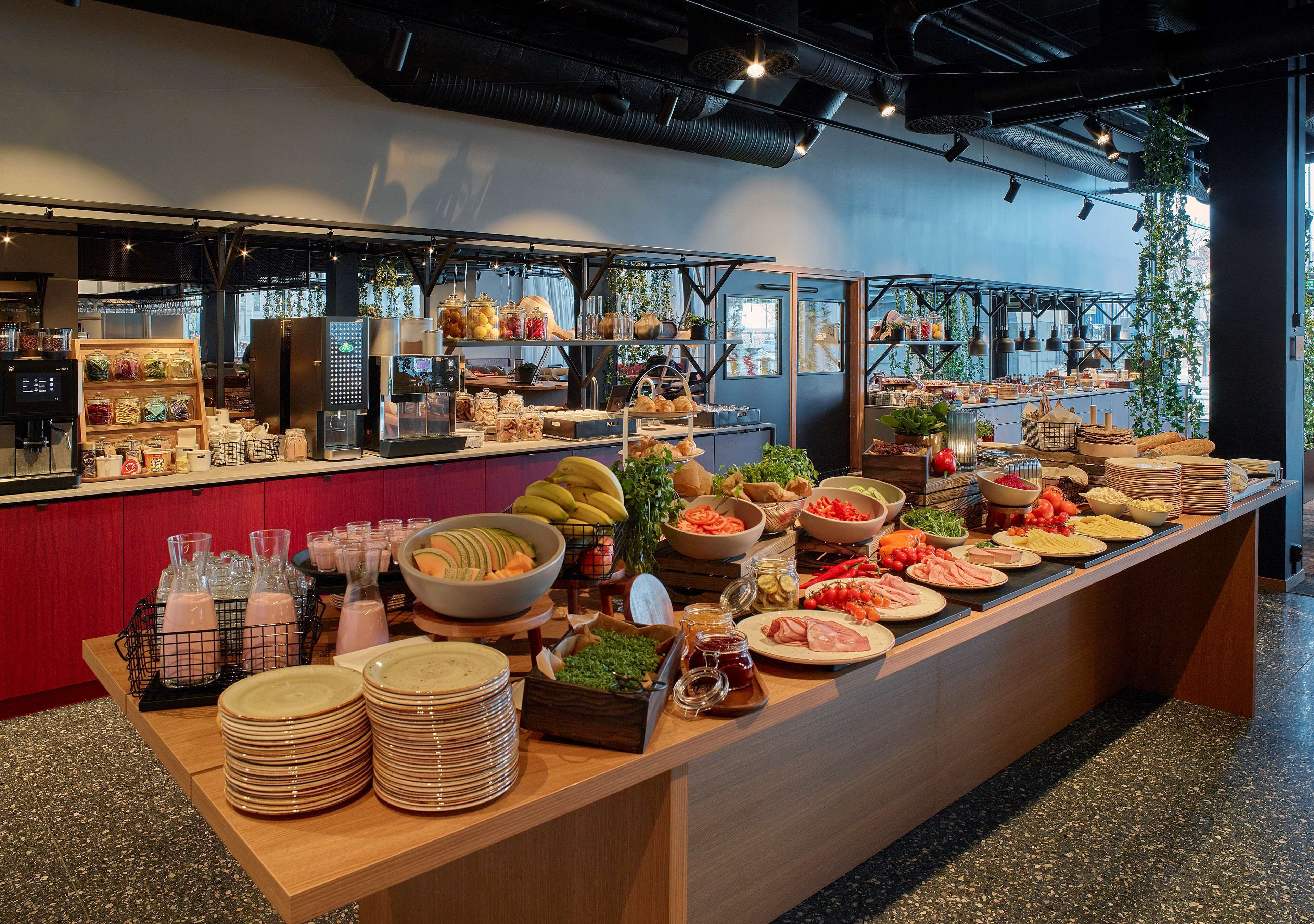 daily buffet breakfast (sek 179 per person)