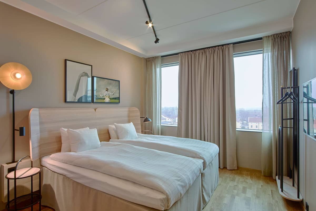 In-room safe, desk, iron/ironing board, free cots/infant beds