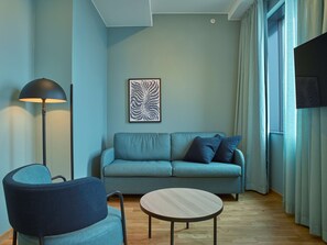 Family Room (Superior)