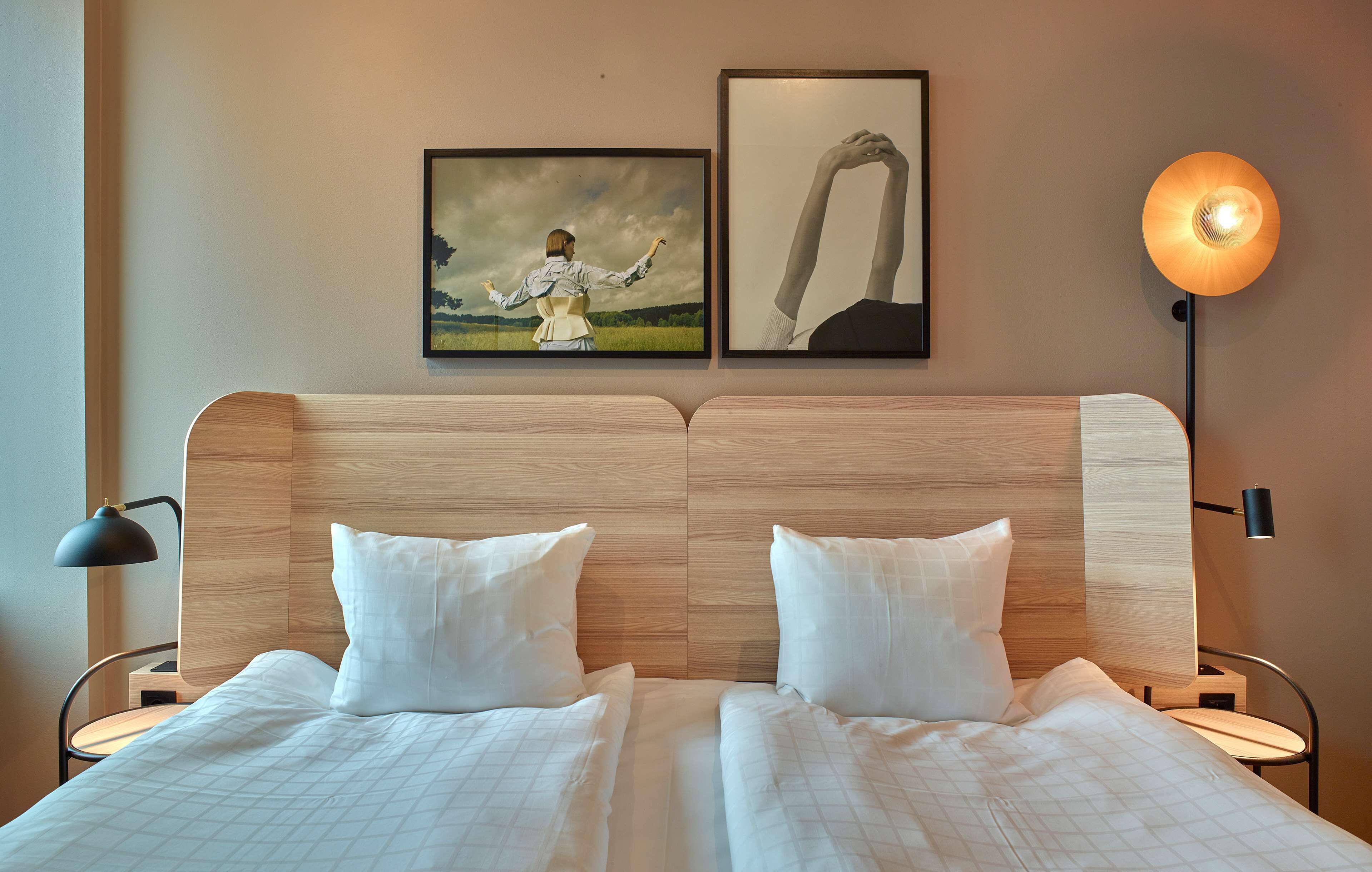 standard twin room | in-room safe, desk, iron/ironing board, free cots/infant beds