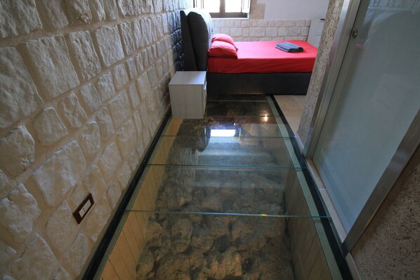 1 Schlafzimmer, Reisekinderbett, kostenloses WLAN, Bettwäsche