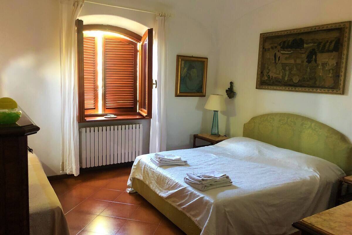 Individually furnished, laptop workspace, blackout curtains