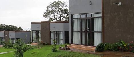 Hochwertige Bettwaren, individuell dekoriert, individuell eingerichtet