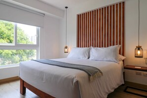2 bedrooms, iron/ironing board, WiFi, bed sheets - w*| Elegant 2BR in Barranco (Barranco)