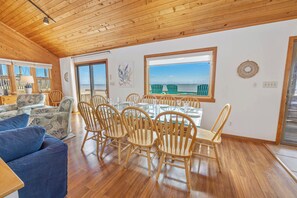 Dining - Oceanfront Dog Friendly Home w/ Private Saltwater Pool, Hot Tub, and Tiki Bar (Avon)