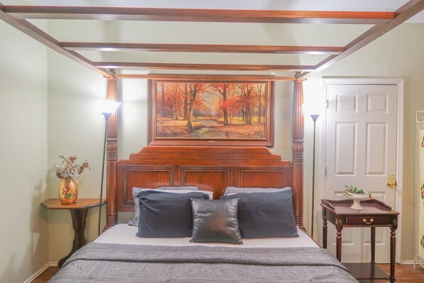 2 Schlafzimmer, Schreibtisch, Bügeleisen/Bügelbrett, kostenloses WLAN