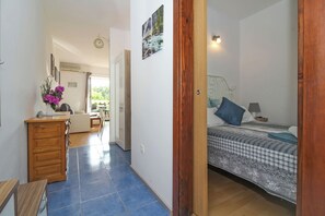 1 habitación, wifi y ropa de cama 