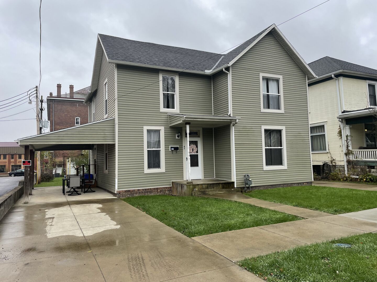 Beautiful Historic Home in Nelsonville, Pool Table, near Hocking Hills