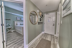 3 bedrooms, iron/ironing board, free WiFi, bed sheets - Luxury Beachfront Condo.  Spacious Balcony! Gorgeous Ocean Views!  Includes beach service! (Panama City Beach)