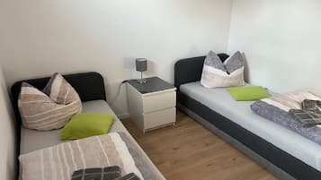 2 chambres, Wi-Fi gratuit, draps fournis