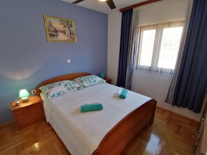 Apartment (Ferienwohnung Rončević nur 50 m vom) | Exterior