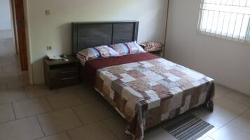 2 slaapkamers, gratis wifi, beddengoed, rolstoeltoegankelijk