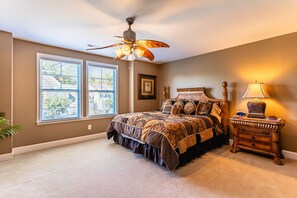 4 bedrooms, WiFi, bed sheets, wheelchair access