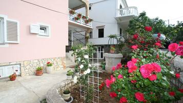 Apartment (Apartman Radosav 1/4) | Exterior