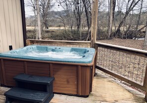 Bain à remous extérieur