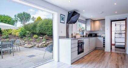 Angle Adventures - 4 Bed Cottage - Angle