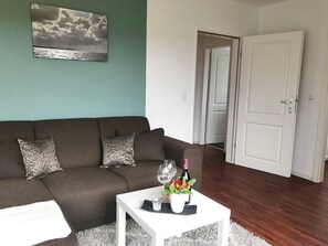 Apartment (Hüs Flor) | Exterior - Hüs Flor (Borgsum)