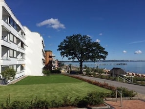 Apartment (H3/53 - Hanseat - Außenschwimmbad) | Außenbereich