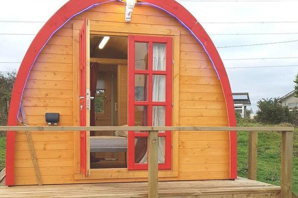 Cabin | Exterior
