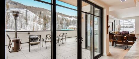 Condo (Ski Club Penthouse) | Balcony