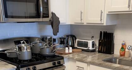 Posh Luxurious Getaway w/ Rental Car + Garaged parking