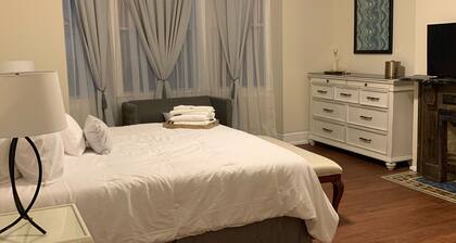 Frazier Guest House/ In OTR