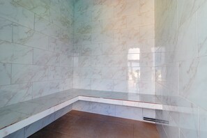 Family Apartment | Spa
