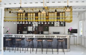 Bar (on property) - Chevilly Resort And Camp (Ciawi)