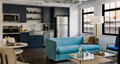 Boulevard Stays Downtown Nashville