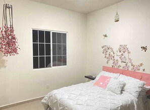 3 quartos, ferros/tábuas de passar roupa, Wi-Fi de cortesia