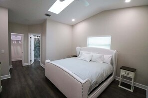 3 habitaciones, wifi gratis y ropa de cama 