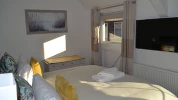 Comfort cottage, privébadkamer, uitzicht op binnenplaats | 2 slaapkamers