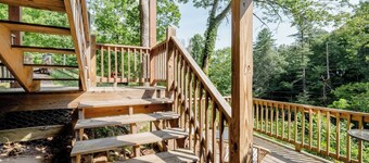 Riverfront • Cozy Suite • Convenient Location