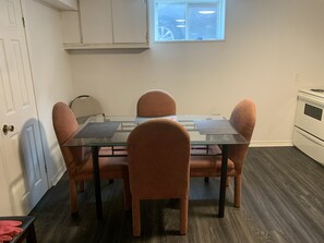 Dining - Niagara Falls at your fingertips  (Niagara Falls)