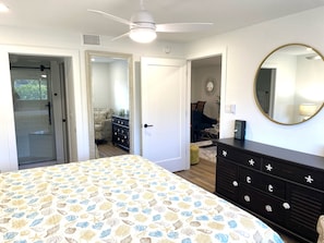 2 chambres, fer et planche à repasser, lit parapluie, Wi-Fi gratuit