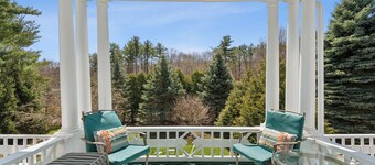 A historic treasure in Southern Maine, very unique and spacious  