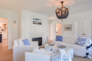 TV, DVD player, offices