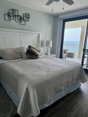 3 sovrum, skrivbord, strykjärn/strykbräda och gratis wi-fi