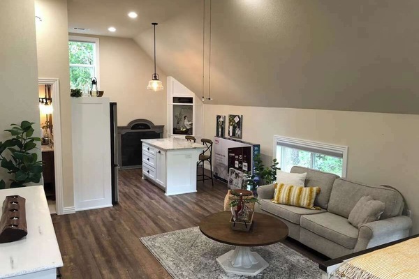 Living/ Kitchen