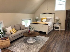 Bügeleisen/Bügelbrett, kostenloses WLAN, Bettwäsche