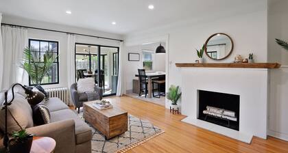 Gorgeous! Modern 3 Bed Home by Lake Mtka & Wayzata