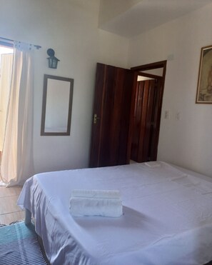 2 soverom, strykejern/-brett og wi-fi (inkludert)