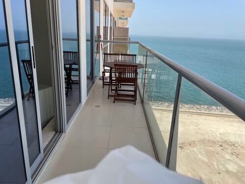 2 BEDROOM INCREDIBLE OCEAN VIEW APARTMENT