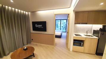 Minibar, in-room safe, desk, laptop workspace