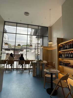 Café - The Quart Ruamrudee by UHG (Bangkok)