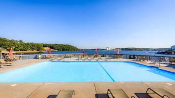 Piscine chauffée