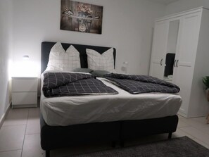 1 bedroom, Internet