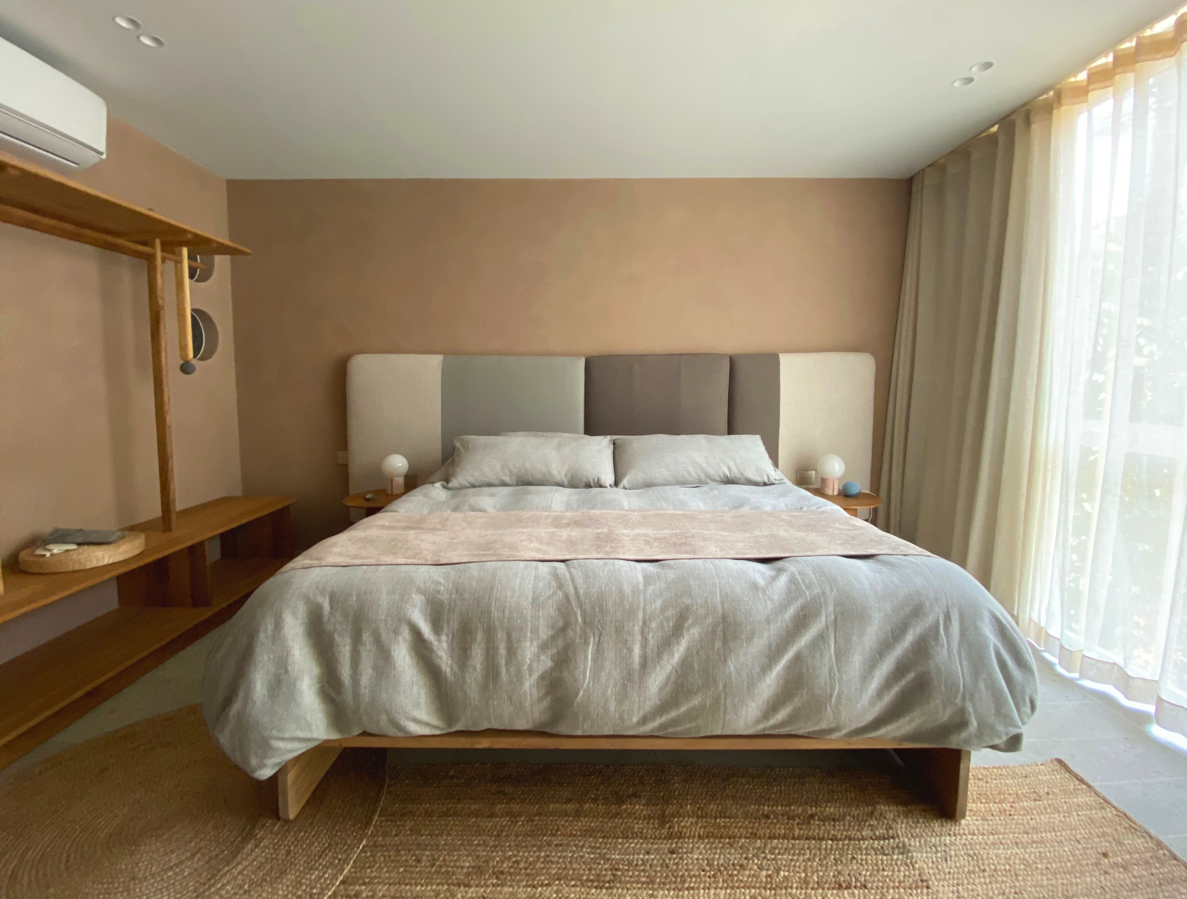 1 bedroom, in-room safe, laptop workspace, soundproofing